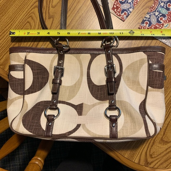 Coach Signature Tonal handbag - Picture 9 of 12